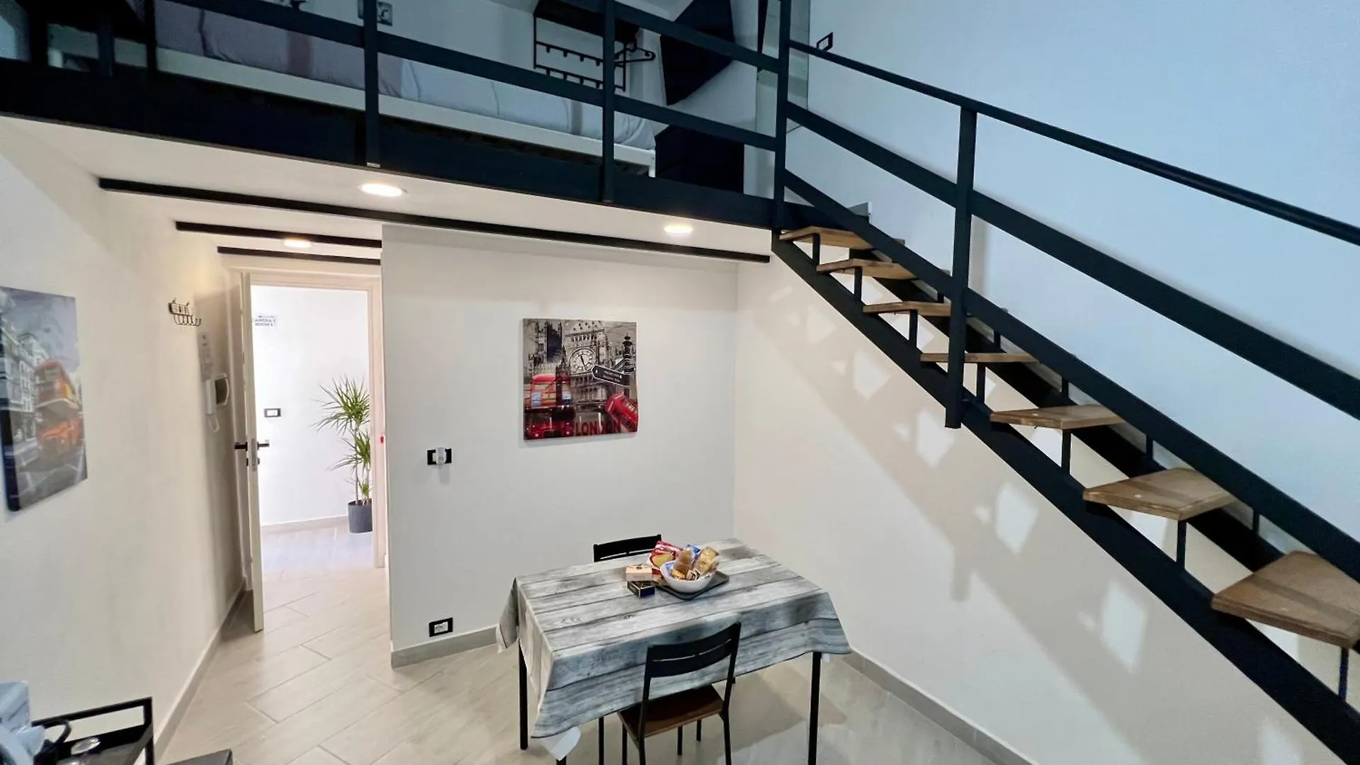 Palermo Hub Apartment Italy